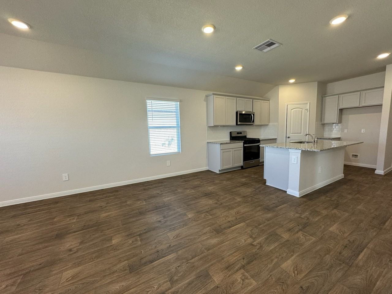 1305 Middleton Grv #1 - Photo 5 of 15