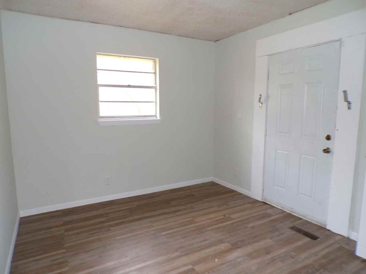 6012 Alice Avenue #1 - Photo 6 of 9