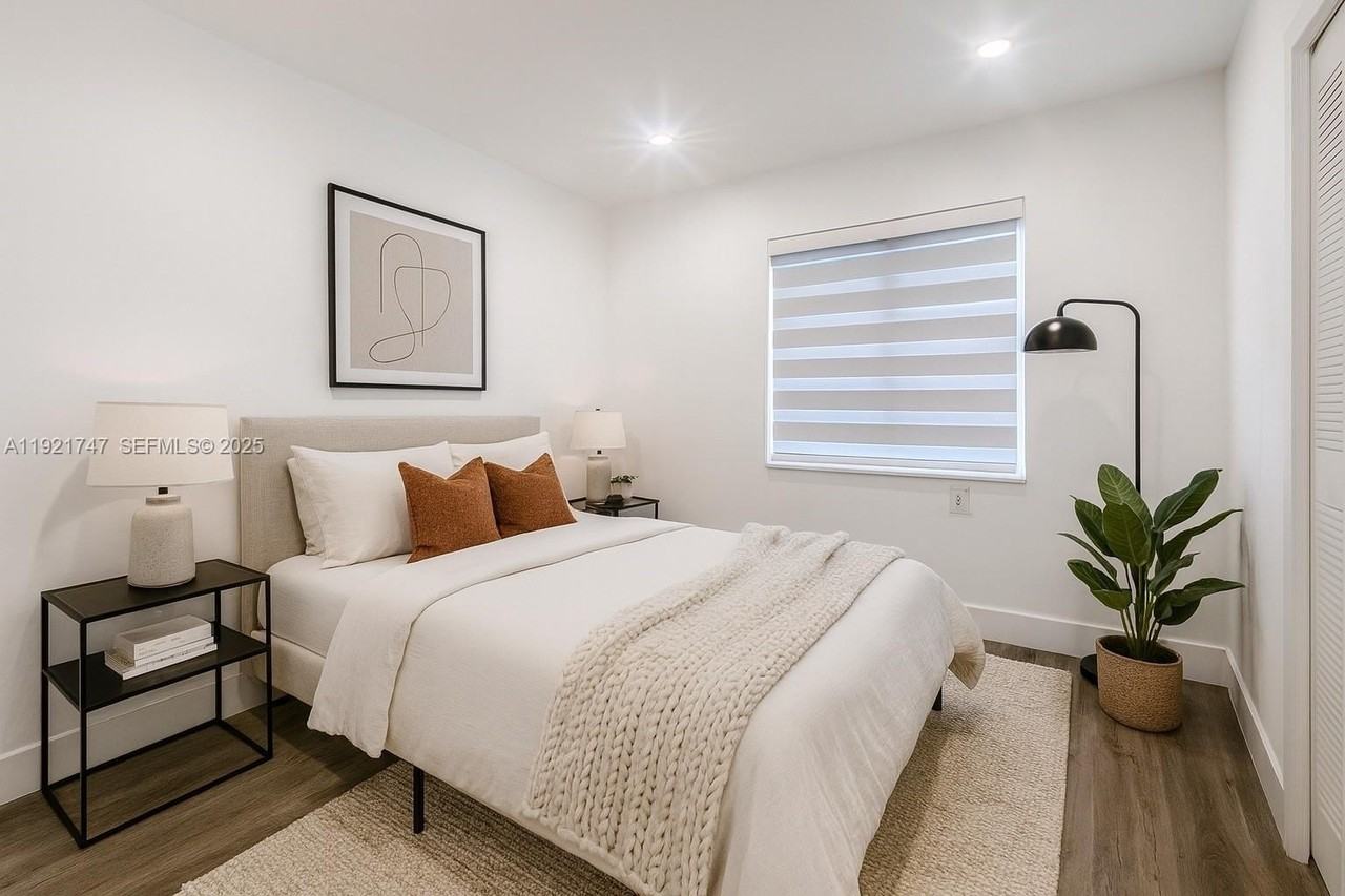 11227 Southwest 88th Street #205D - Photo 5 of 12