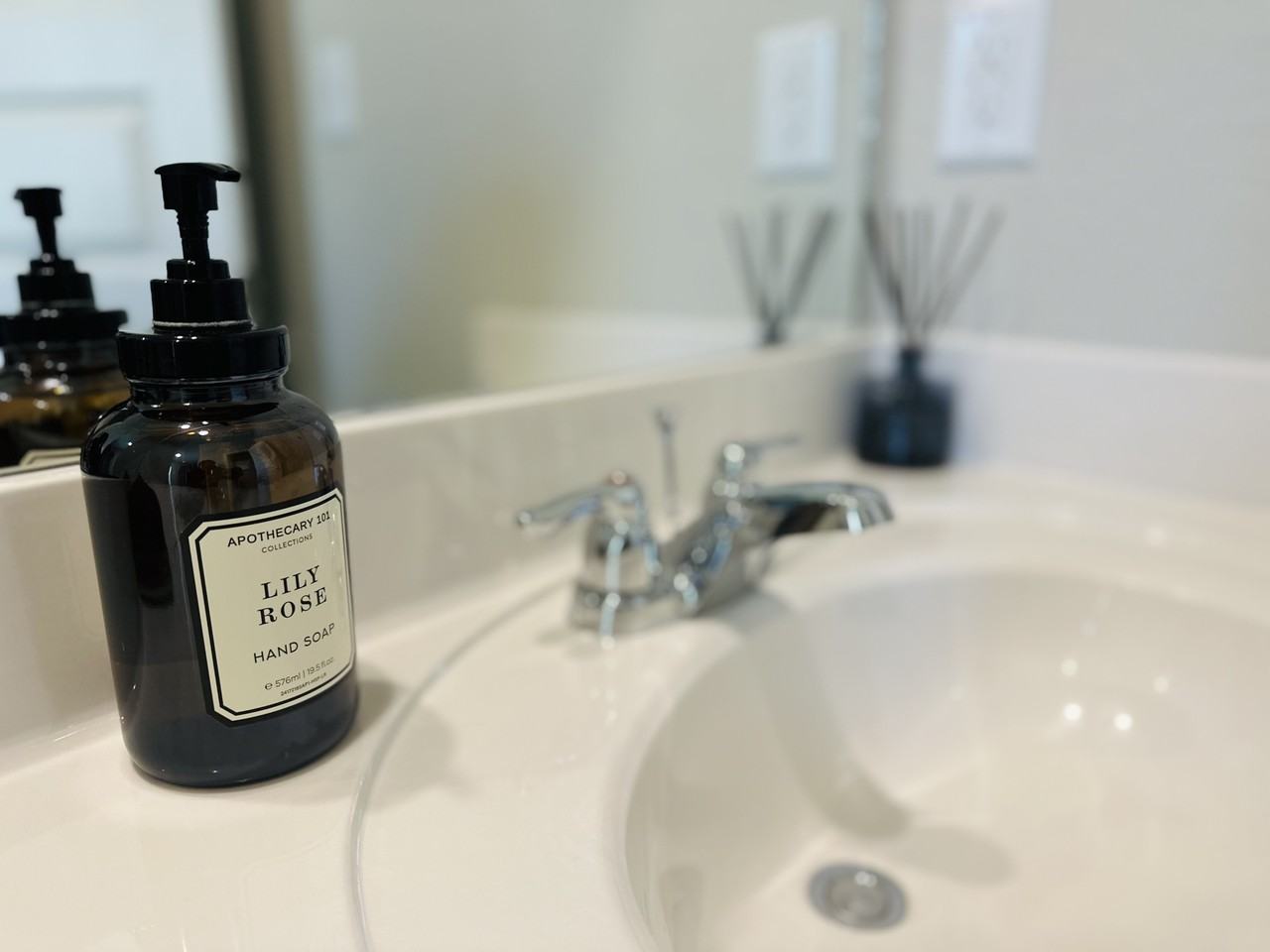 4415 Kiowa Pass #1 - Photo 4 of 35