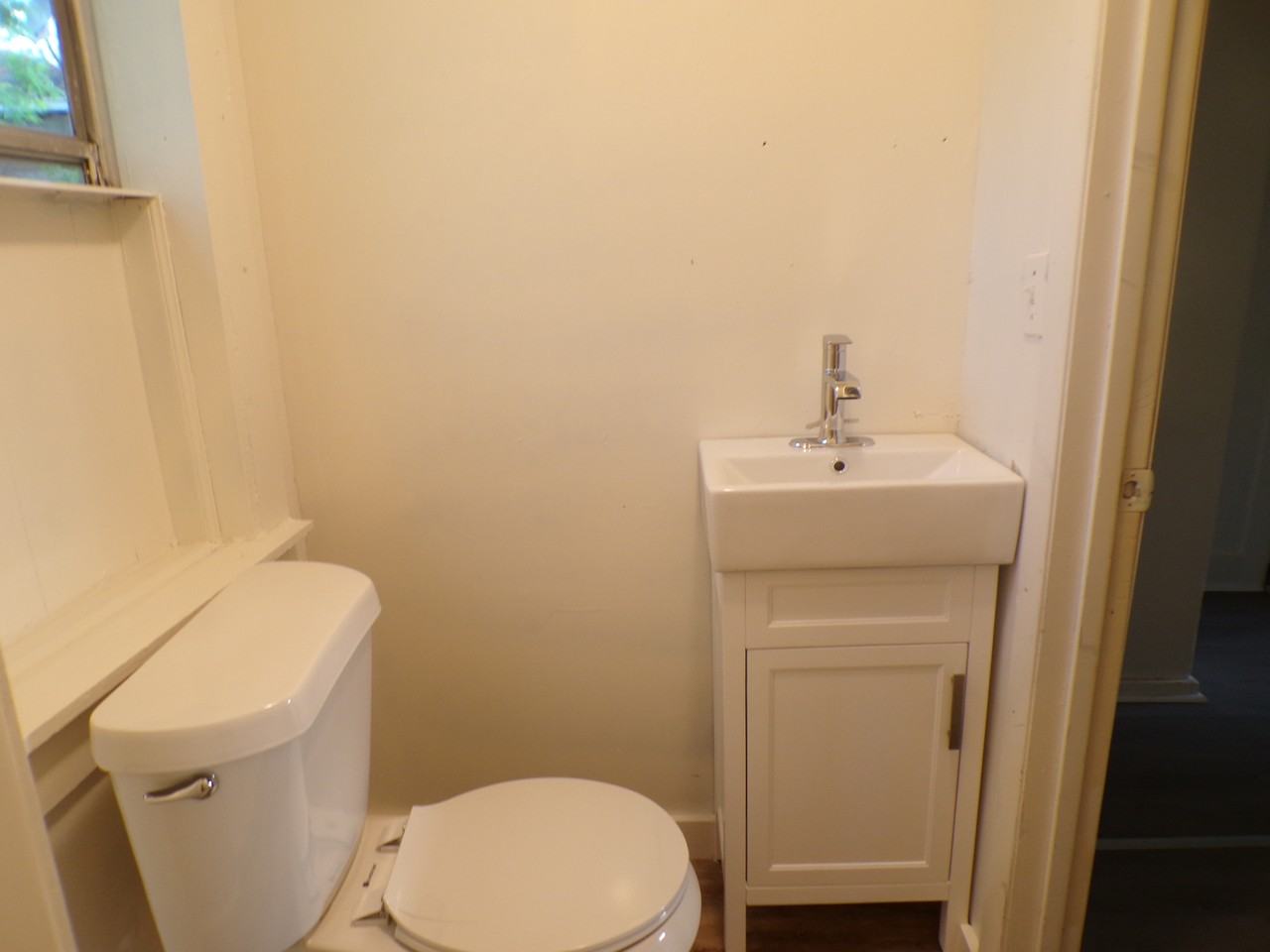 435 62nd Street #1 - Photo 6 of 12