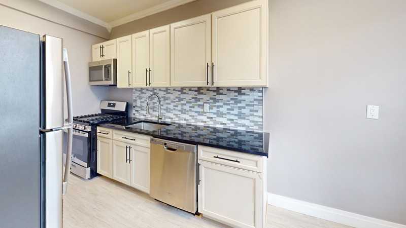 1505 East Genesee Street #507 - Photo 2 of 7