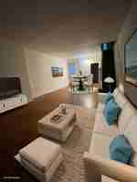 featured image of 840 East Westmoreland Street #1