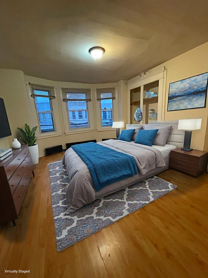 840 East Westmoreland Street #1 - Photo 2 of 12