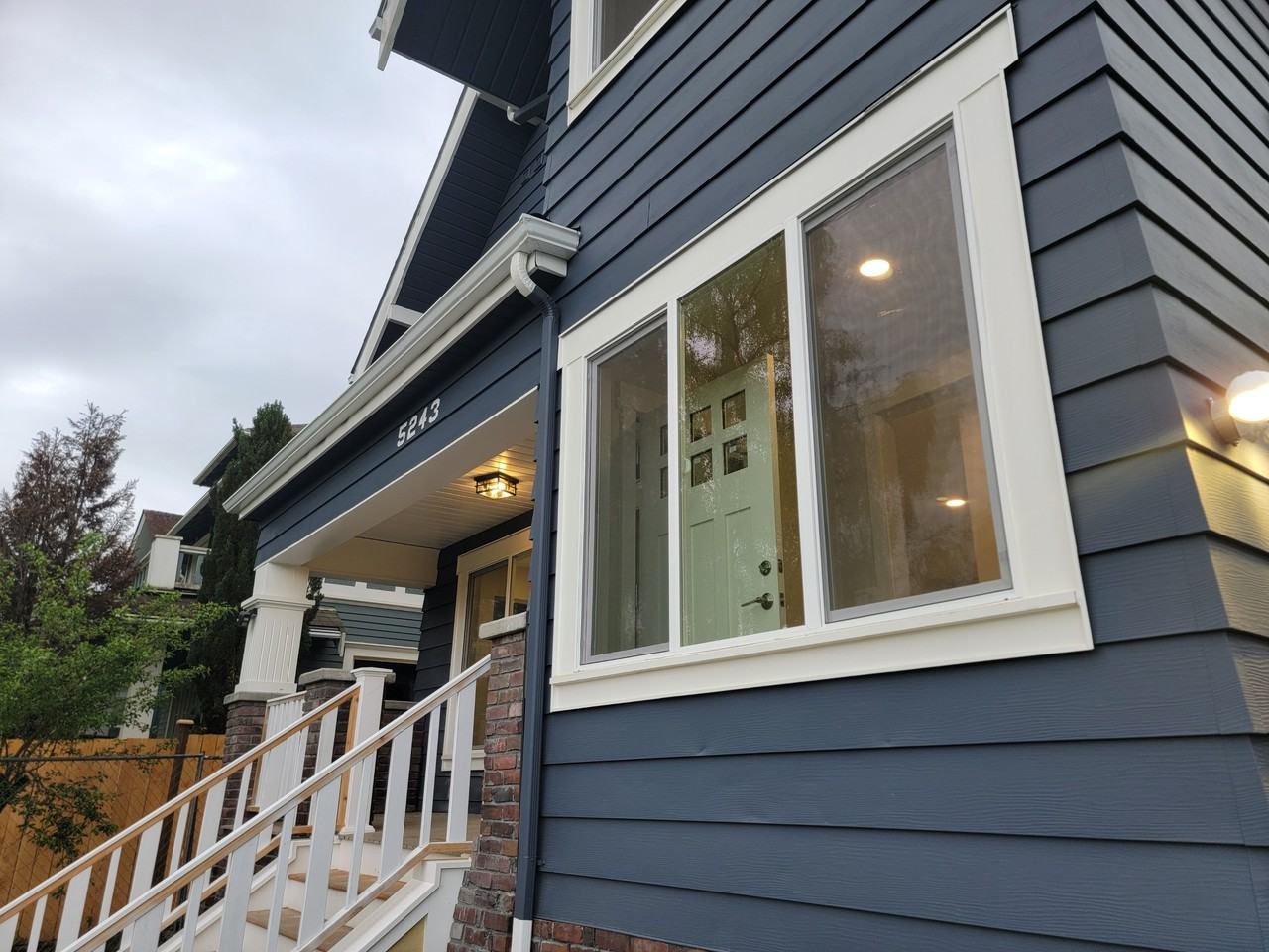 5243 19th Avenue Northeast #B - Photo 3 of 50