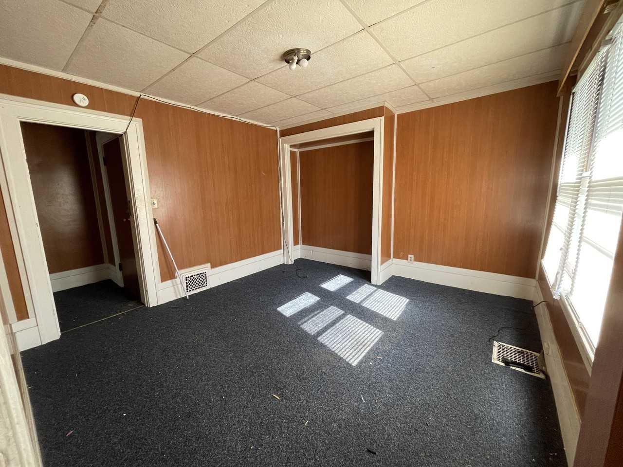 530 East Dubail Street #4 - Photo 2 of 5