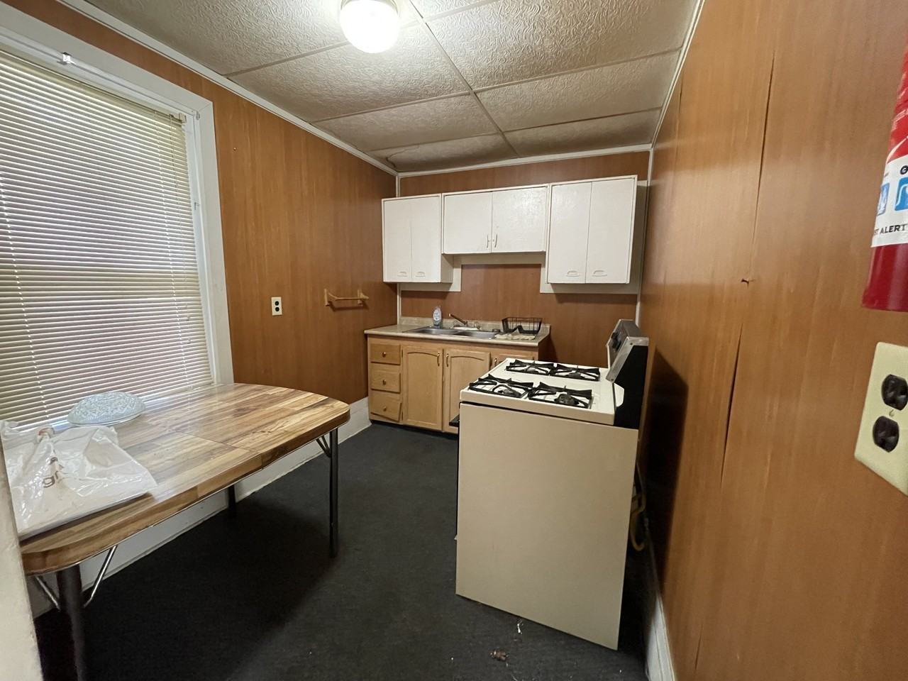 530 East Dubail Street #4 - Photo 3 of 5