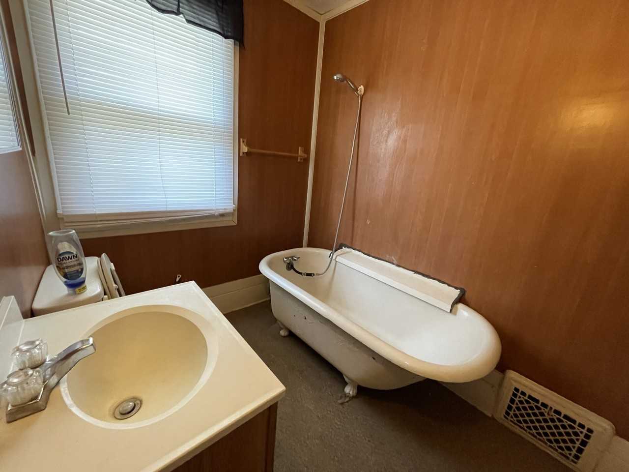 530 East Dubail Street #4 - Photo 5 of 5