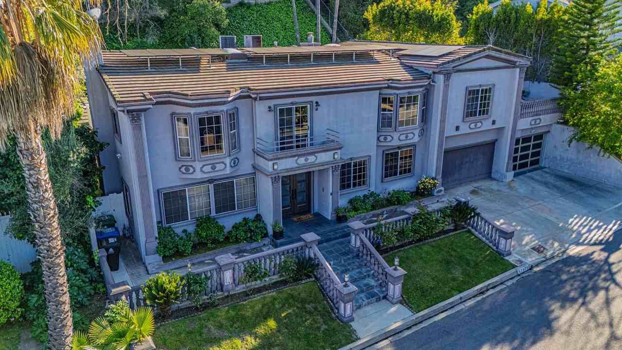 11372 Dona Teresa Dr #1 - Photo 3 of 50