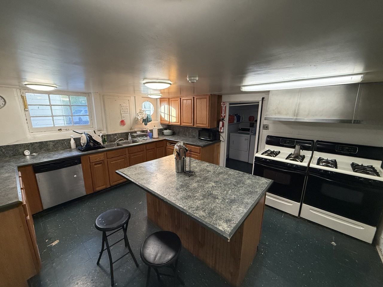 313 Wait Ave #1 - Photo 7 of 10