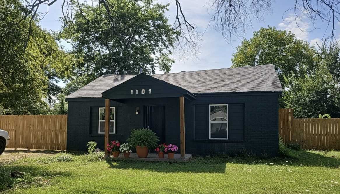 1101 Haynes Street #1