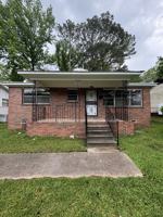 featured image of 3109 Exeter Ave #1