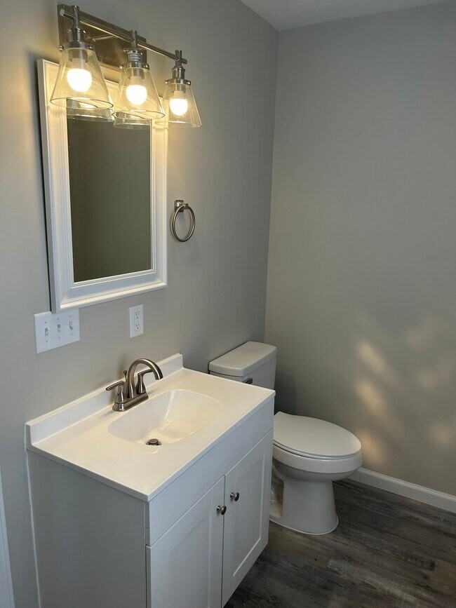 821 Hazard Avenue #1 - Photo 4 of 15