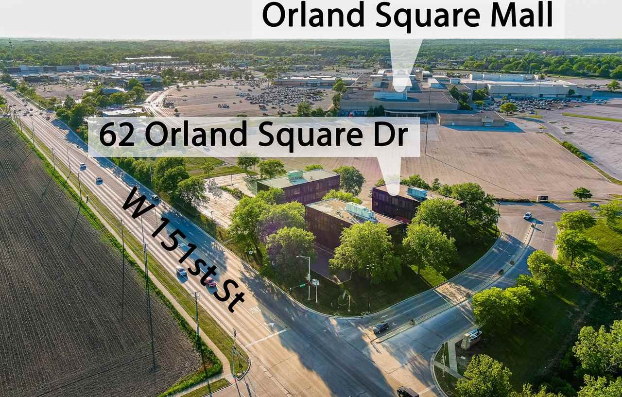 62 Orland Square Drive - Photo 7 of 11