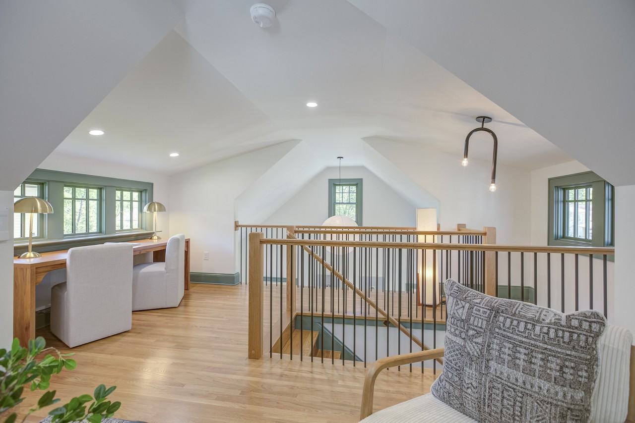 431 West Park Avenue #1 - Photo 2 of 19