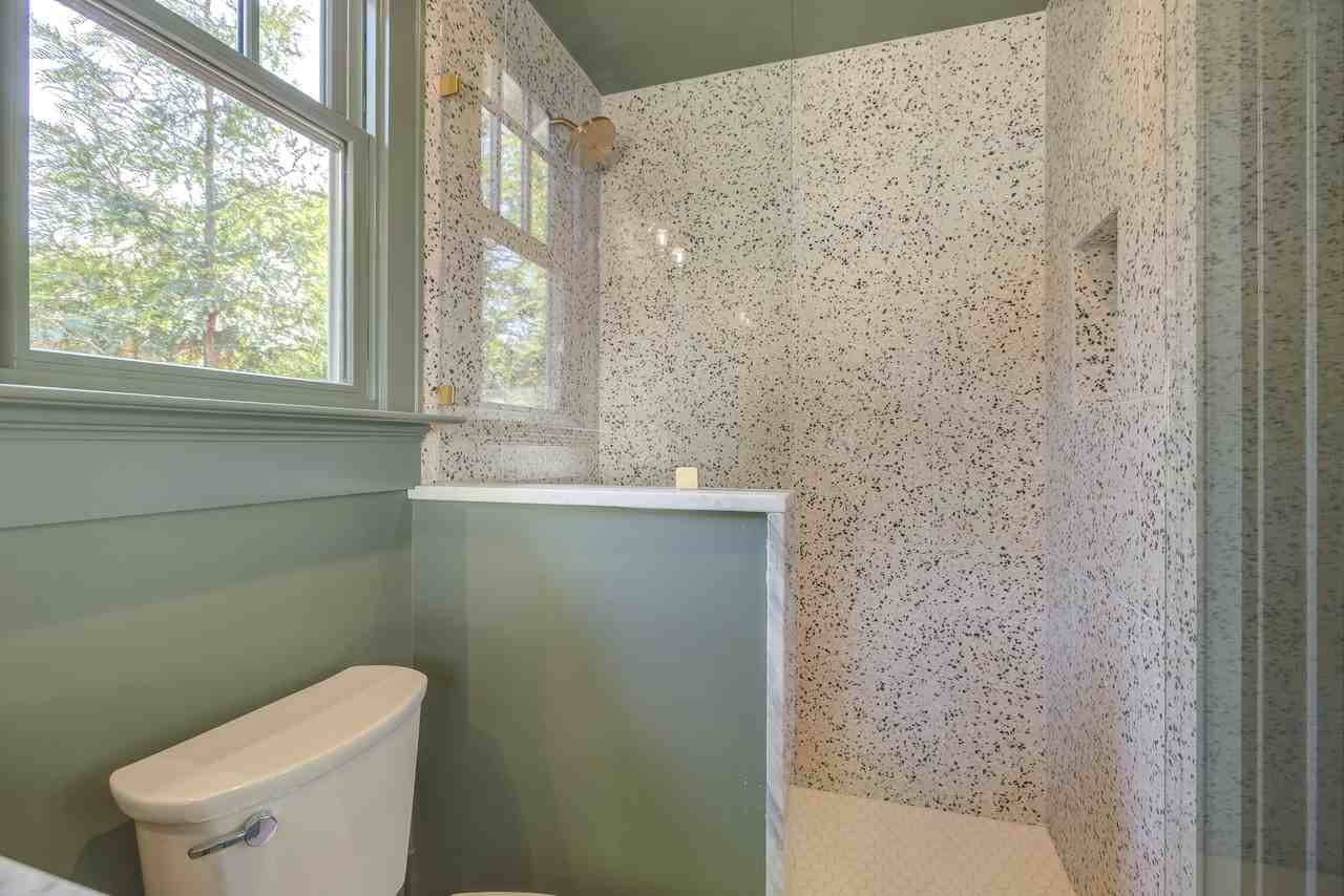 431 West Park Avenue #1 - Photo 6 of 19