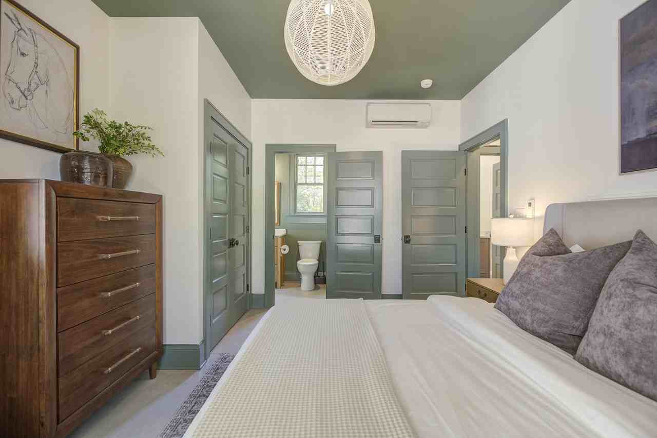 431 West Park Avenue #1 - Photo 7 of 19