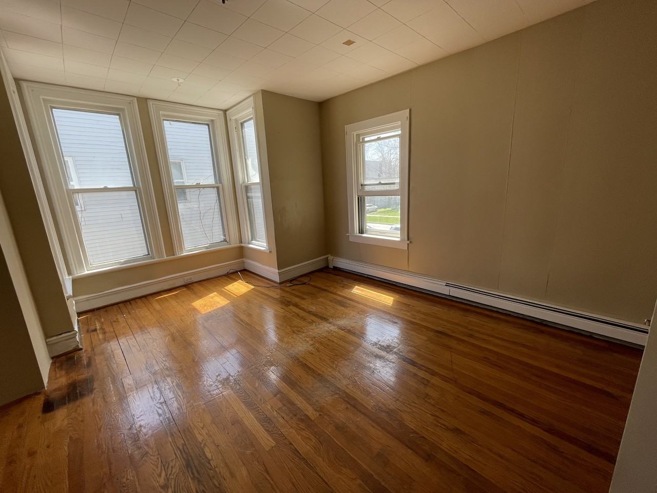 819 Court Street #2 - Photo 7 of 9