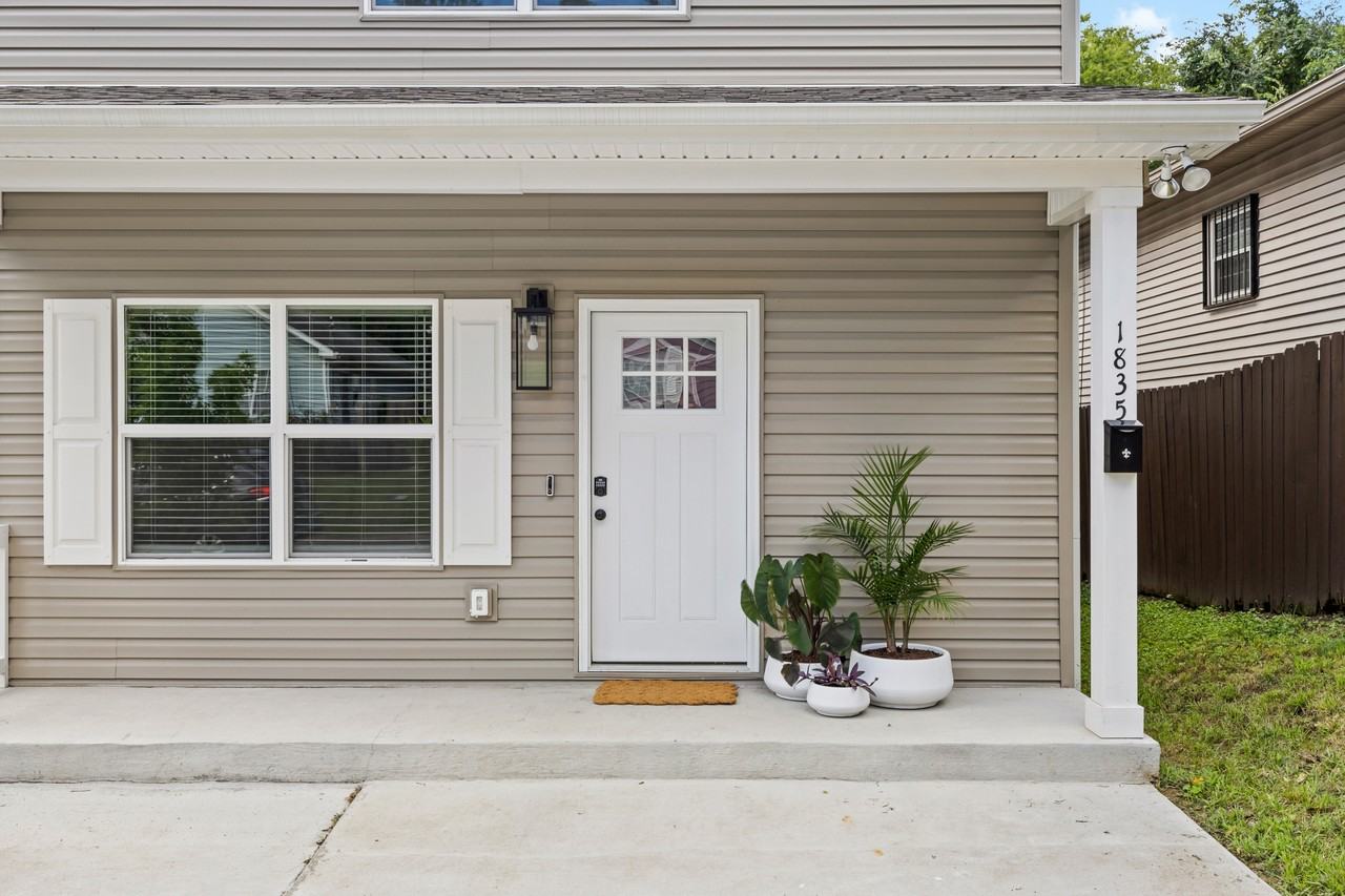 1835 Glade Street #1 - Photo 2 of 36