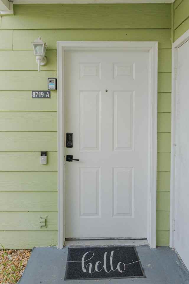 8719 8719 Rockingham TerraceApt. A #A - Photo 3 of 34