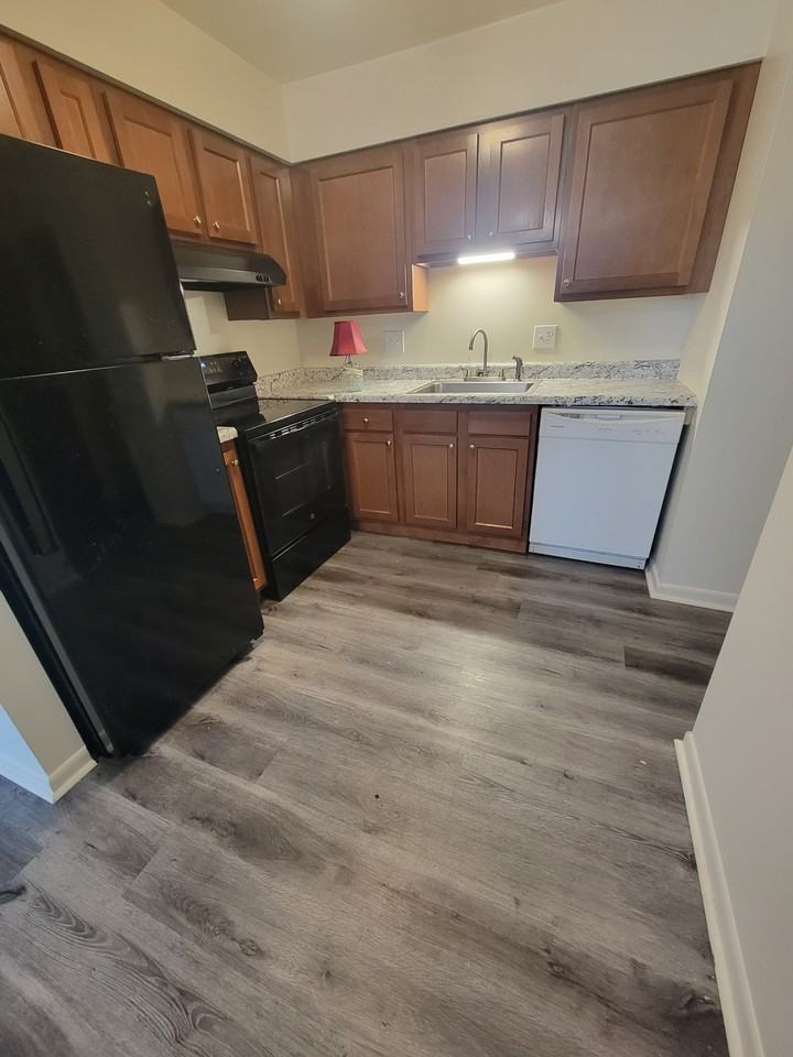 135 Canyon Parkway #135 - Photo 2 of 14