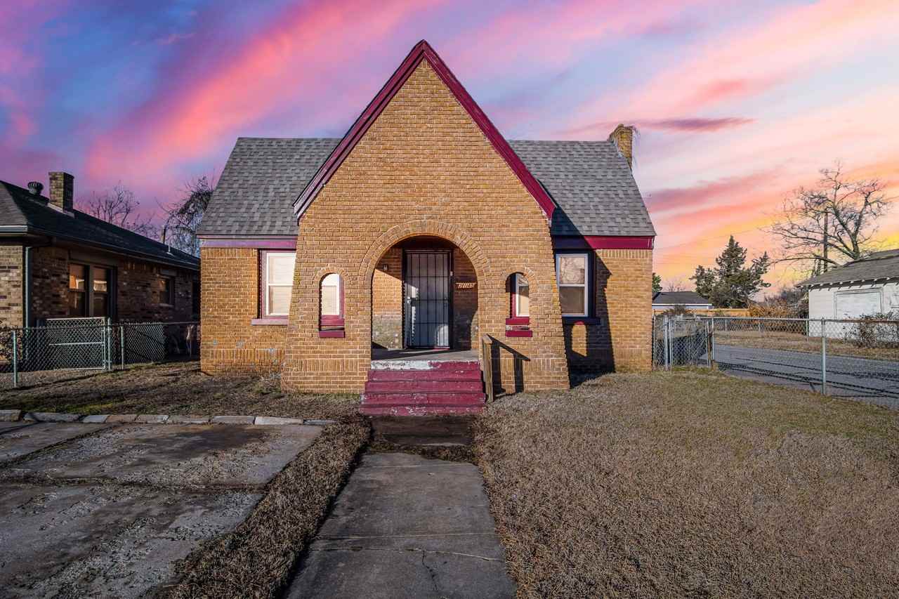 2145 N Kate Ave #1 - Photo 2 of 21