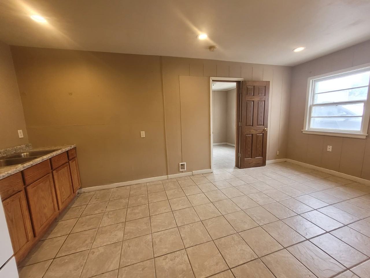 714 West 1st Street #10