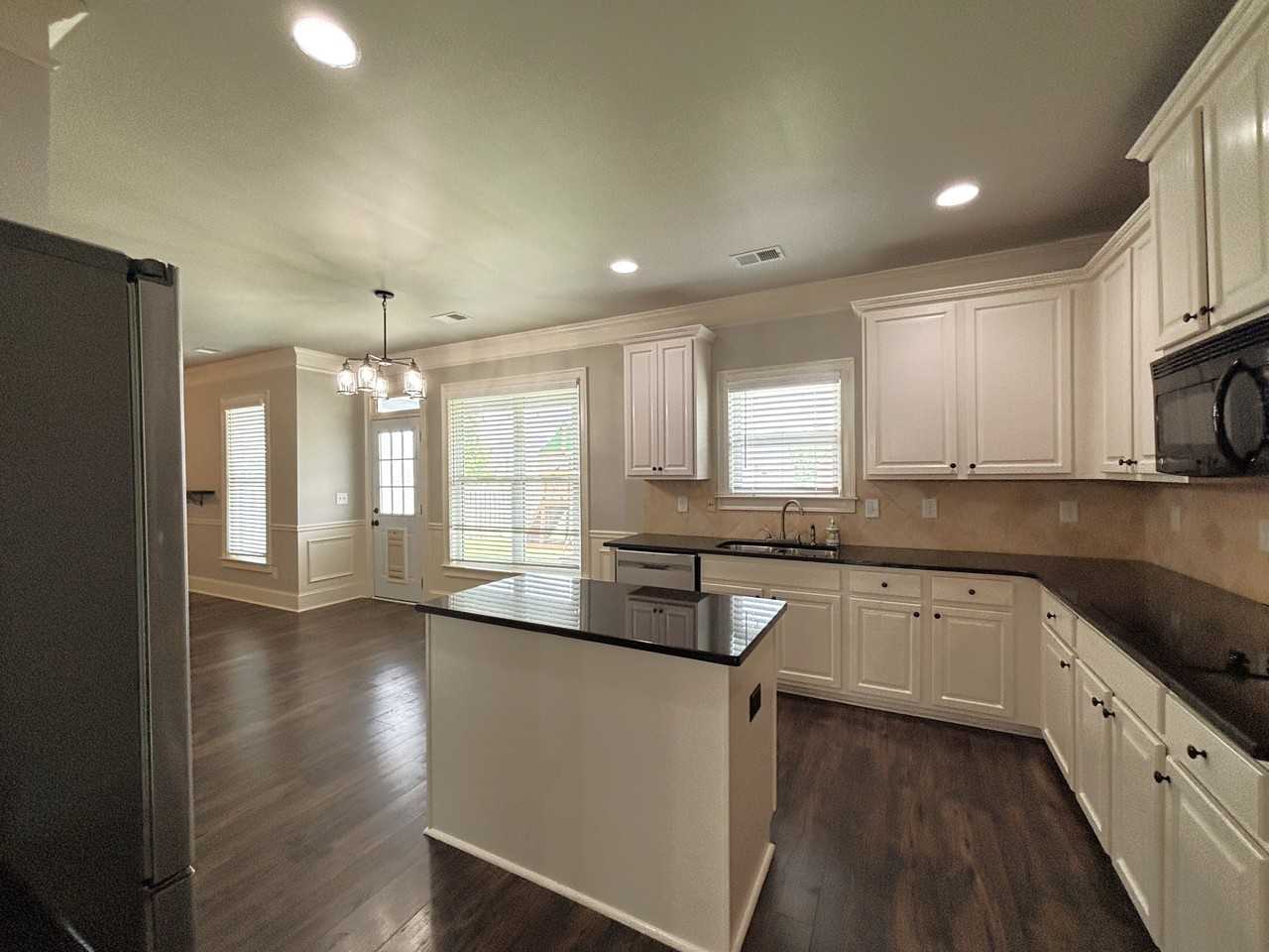 781 Bridgewater Drive #1 - Photo 7 of 30