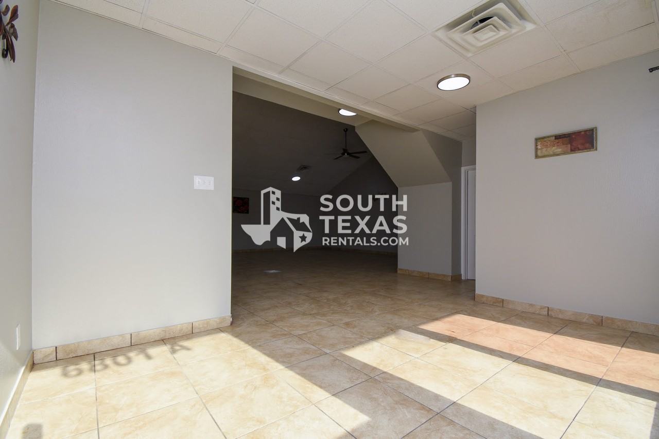 6801 North Navarro Street #A - Photo 2 of 9