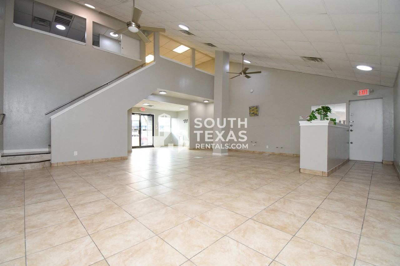 6801 North Navarro Street #A - Photo 5 of 9