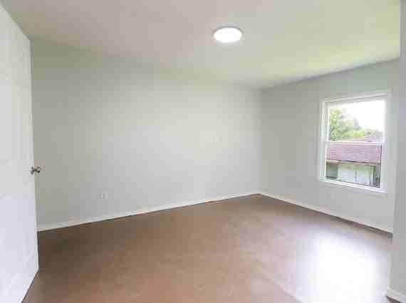 4418 43rd Place North #1 - Photo 7 of 11