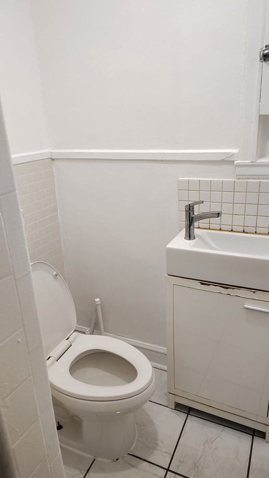 65 Sweetland Avenue #4 - Photo 4 of 10