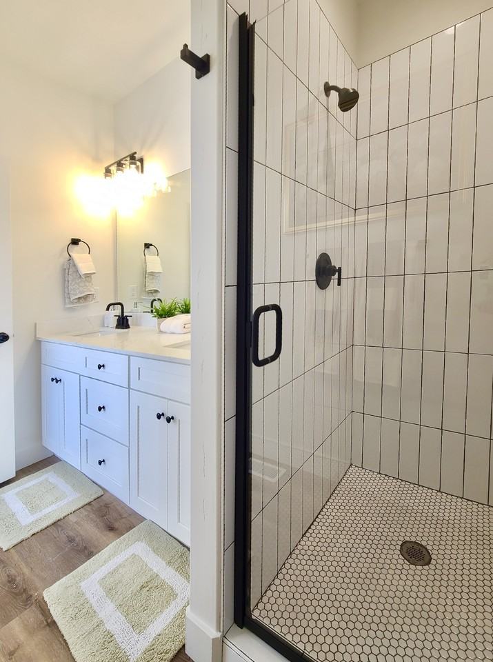 1862 510 West #4 - Photo 5 of 39