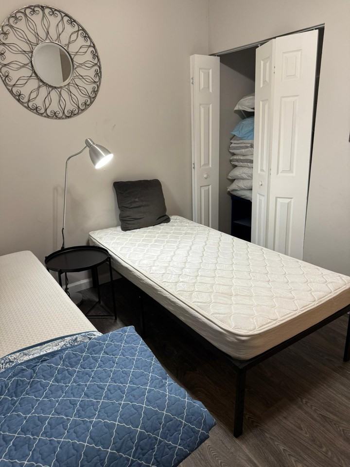 3854 Folsom Ave #1F - Photo 7 of 10