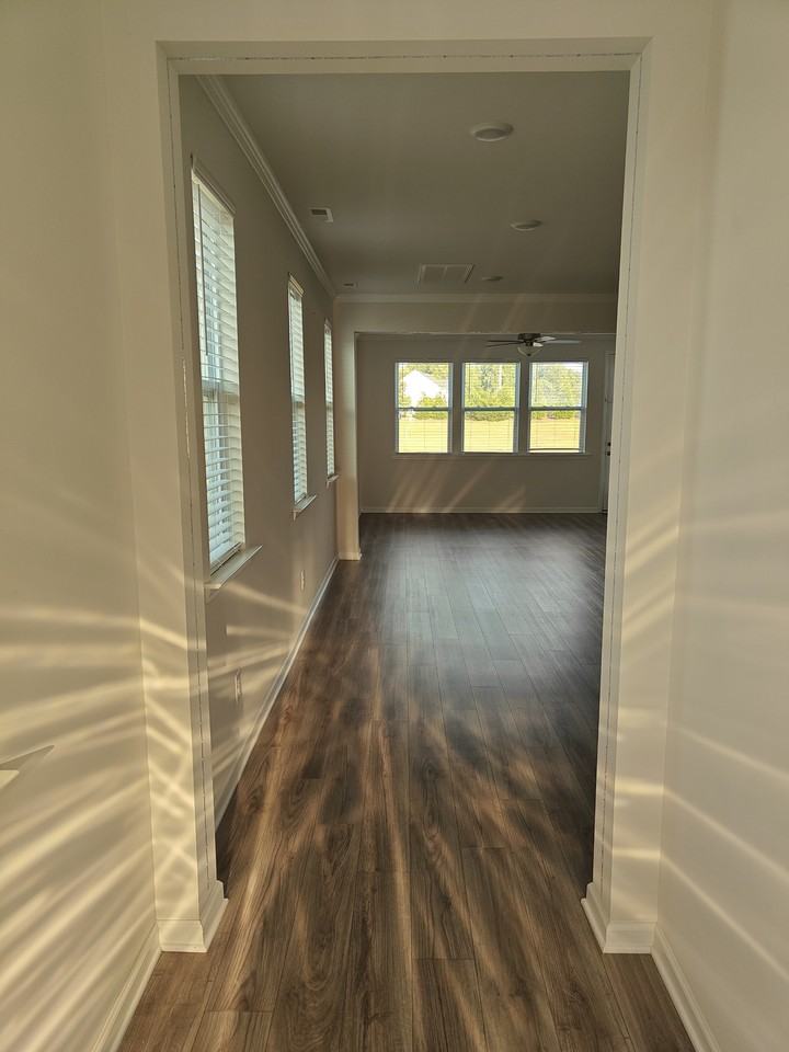 756 Creekway Dr #1 - Photo 3 of 42