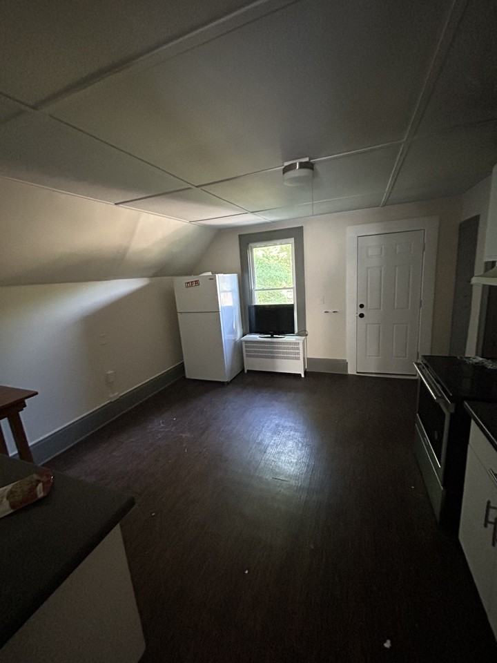 139 Mckinley Avenue #C - Photo 7 of 7