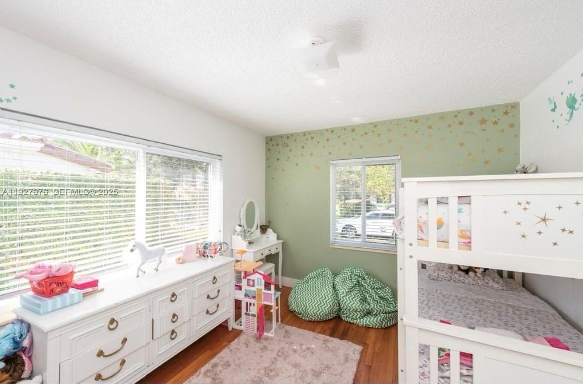 819 Capri St - Photo 7 of 11