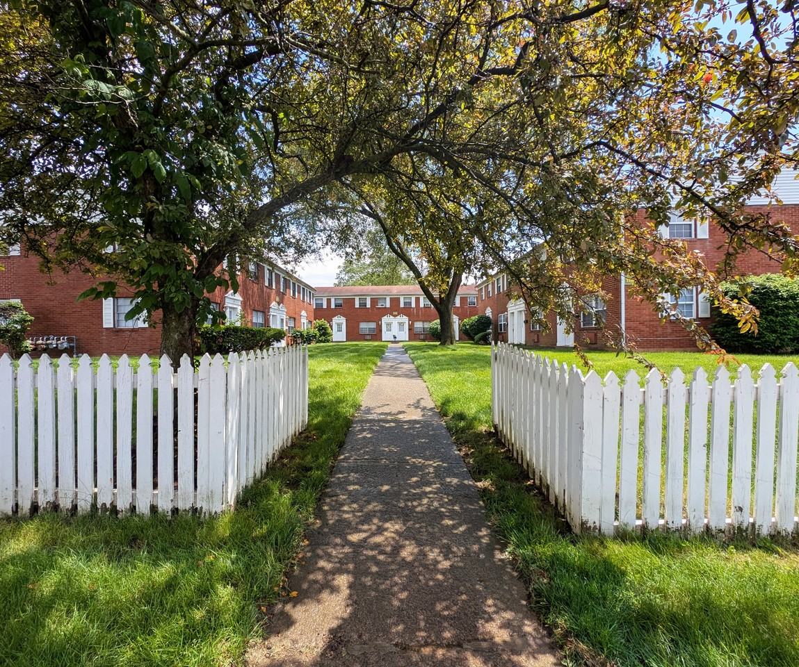 1161A Kelburn Rd #1161A - Photo 3 of 6