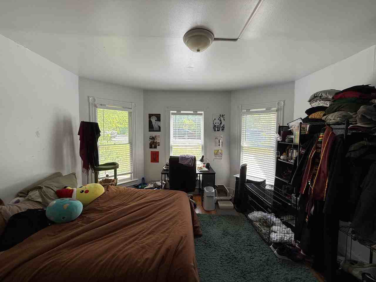 512 University Avenue - Photo 2 of 10