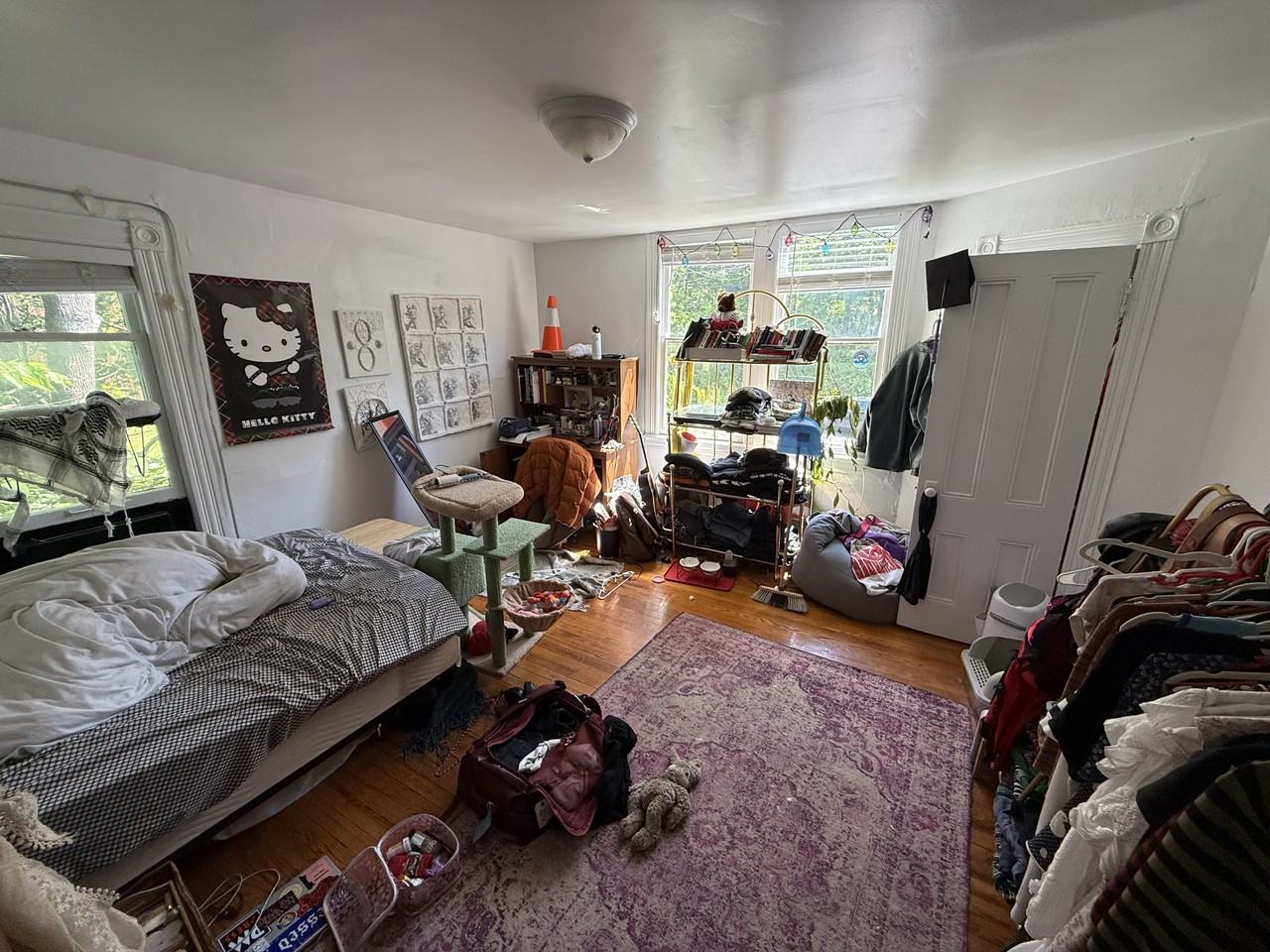 512 University Avenue - Photo 6 of 10