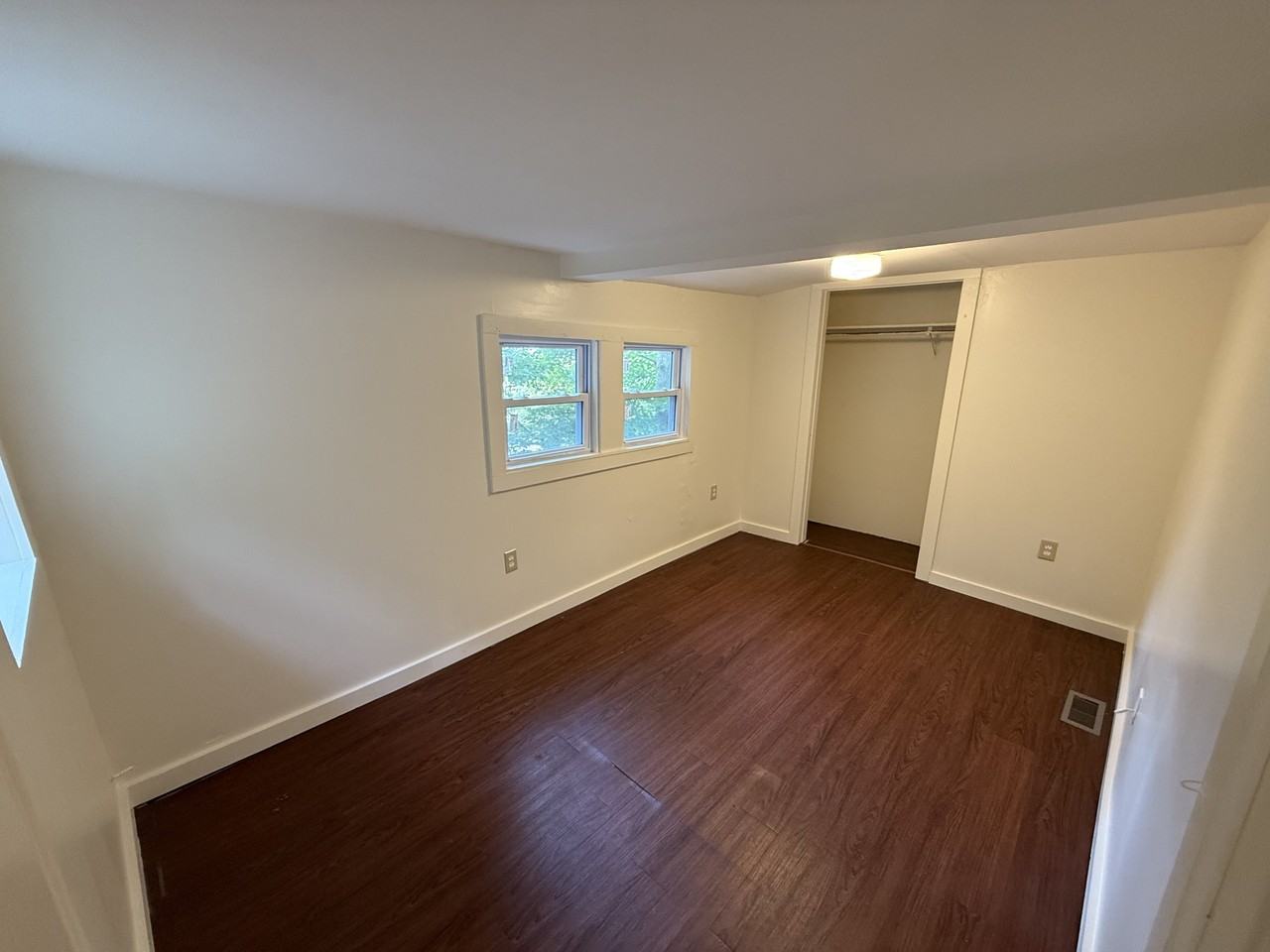 335 Spencer Road - Photo 4 of 9