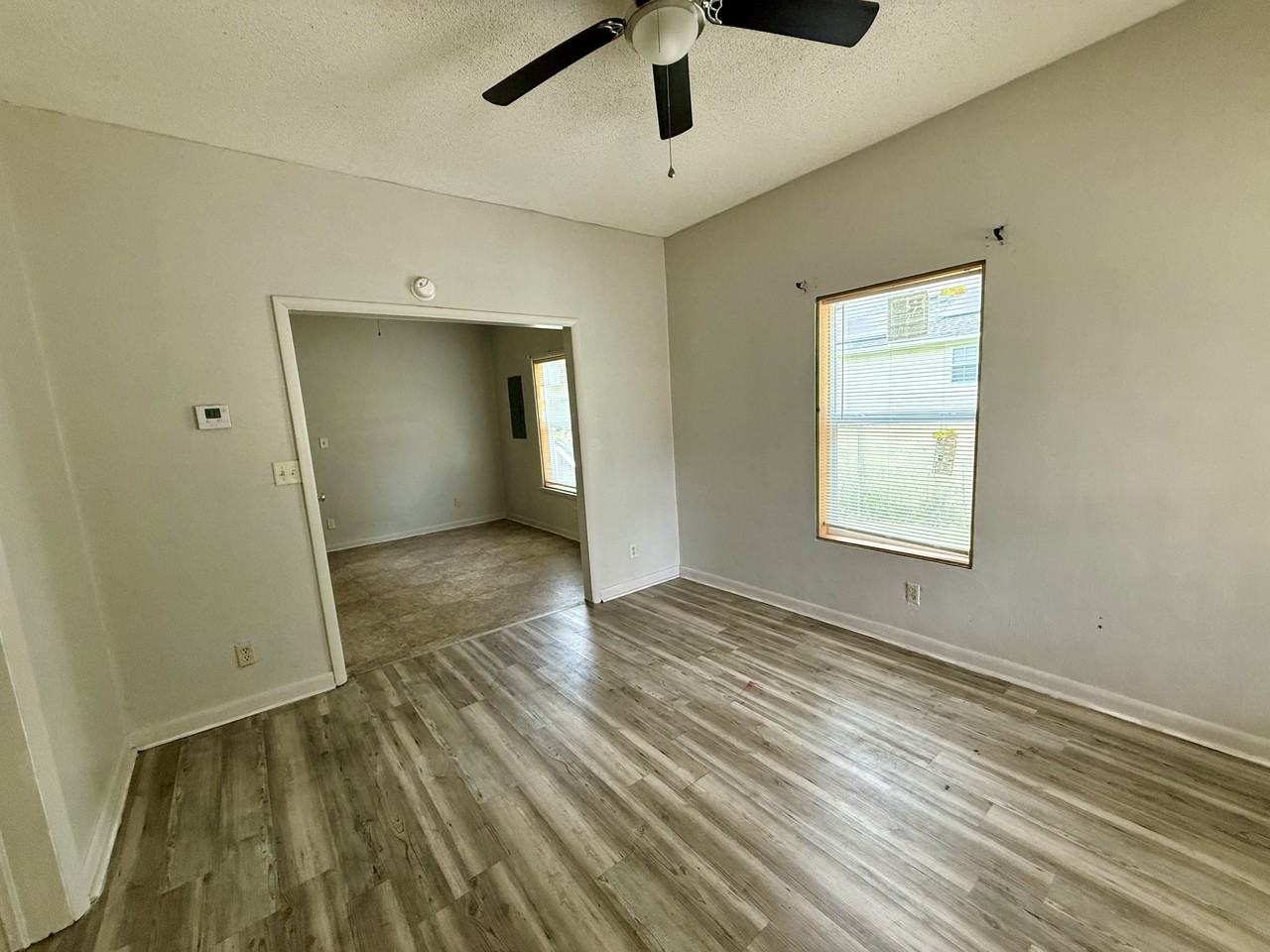 911 7th Street #1 - Photo 5 of 16