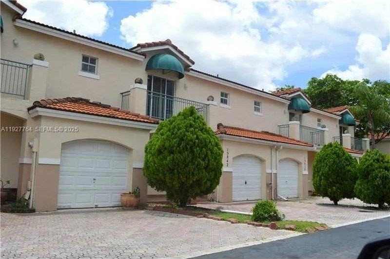 7132 Sw 158th Path #0 - Photo 3 of 21