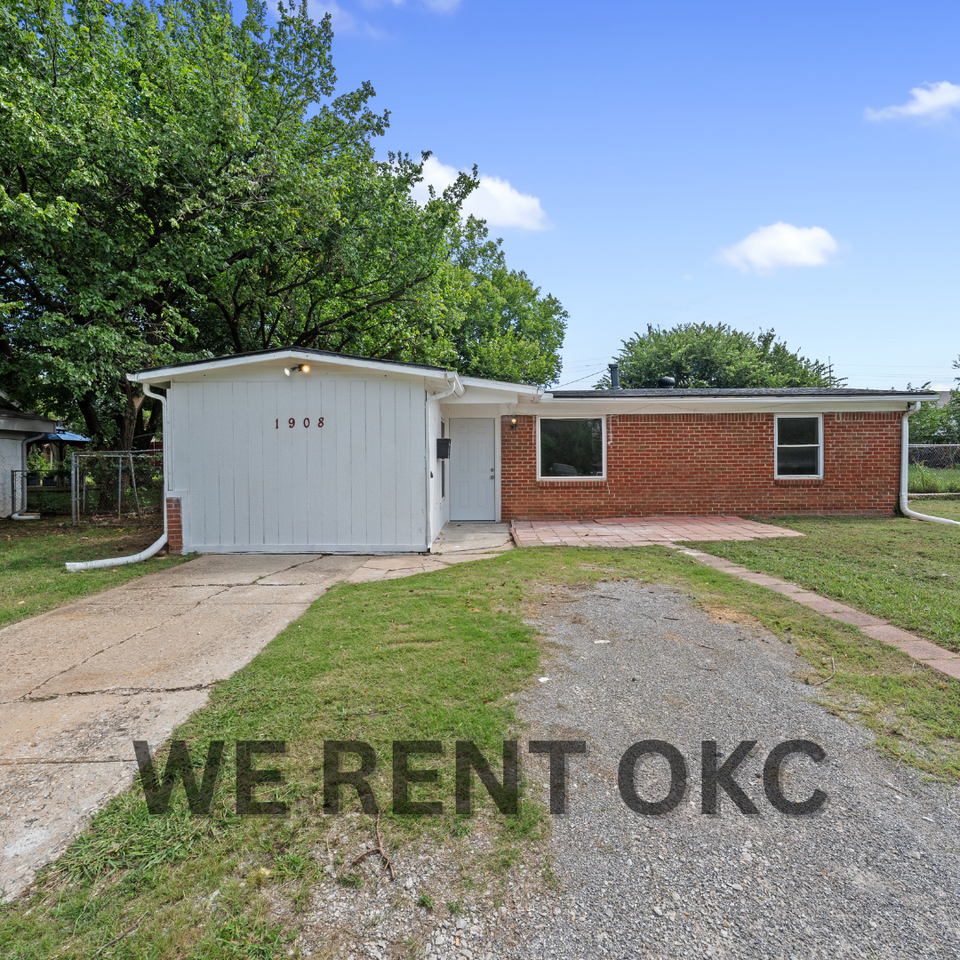 1908 Karen Dr #1 - Photo 4 of 38