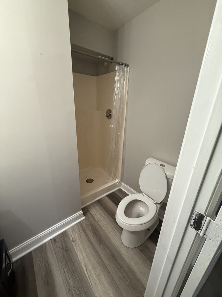 Sugarmill Cir #D - Photo 4 of 8