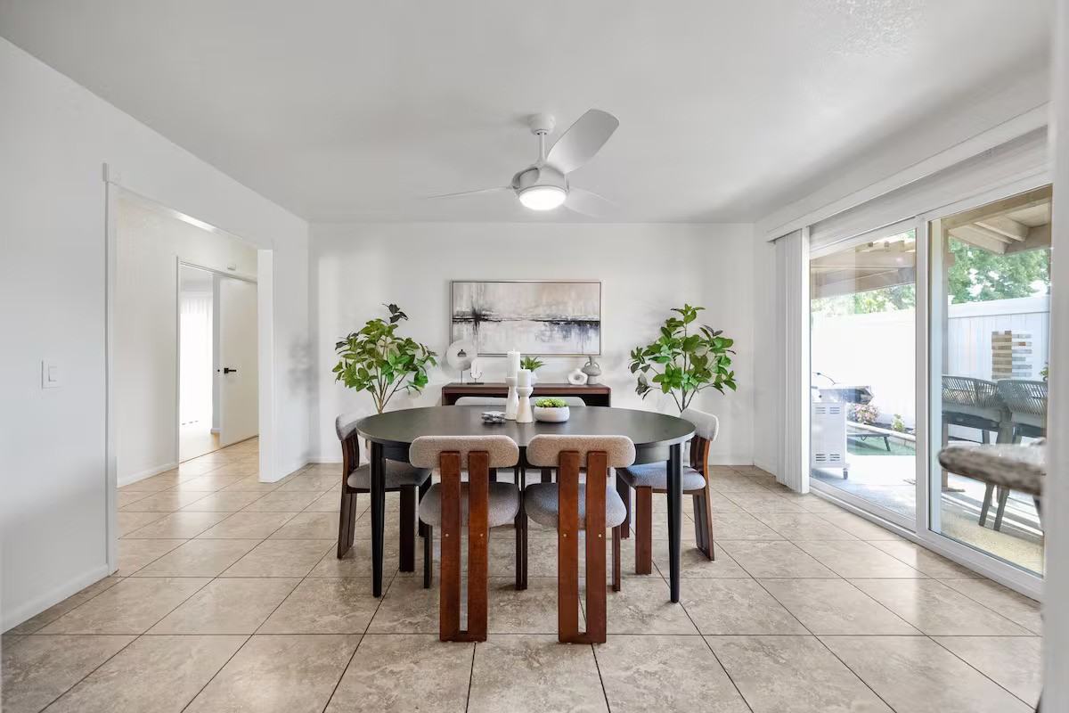 2718 Nectarine Ave #1 - Photo 2 of 9