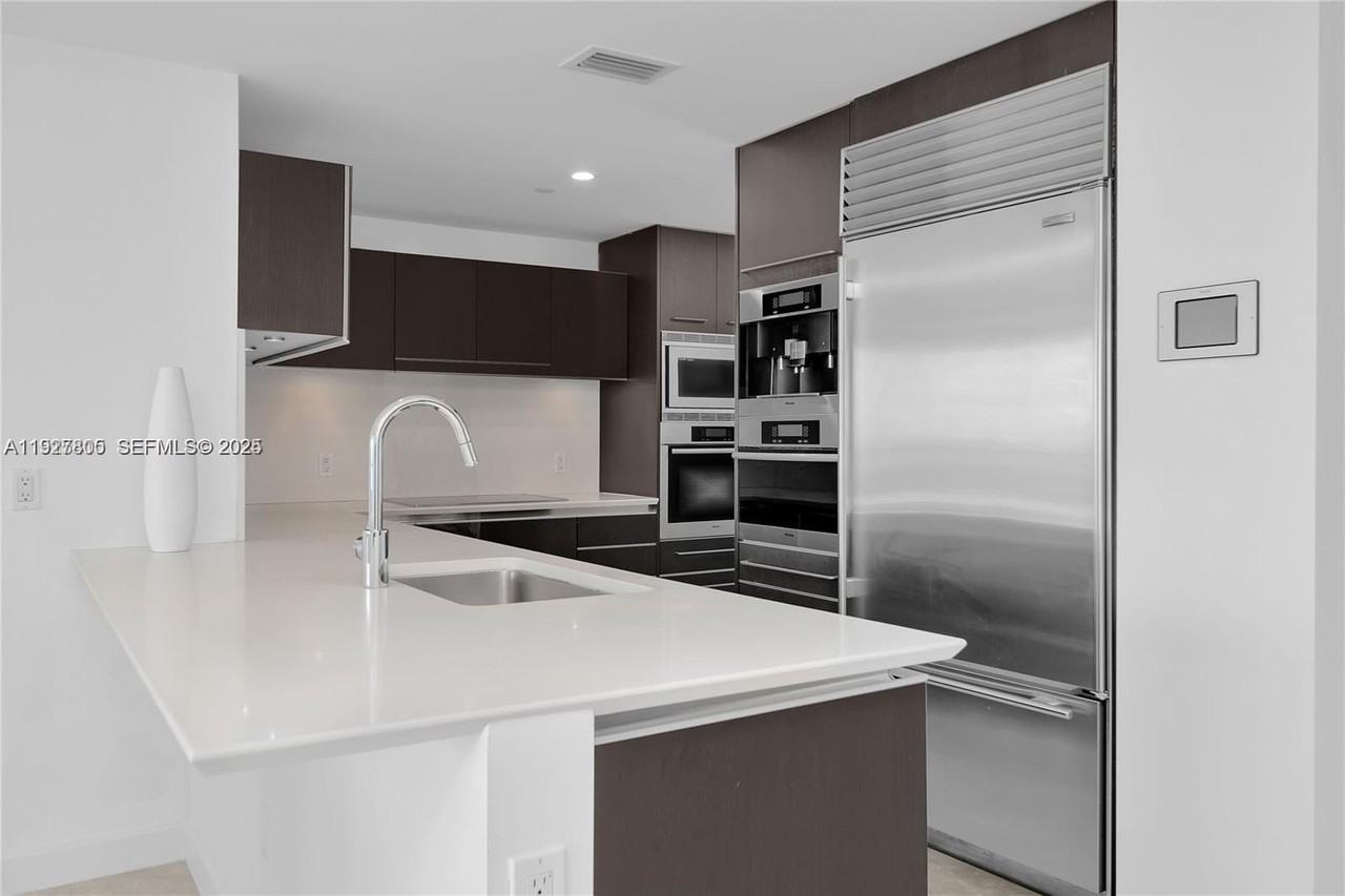 17001 Collins Avenue #3002 - Photo 5 of 29