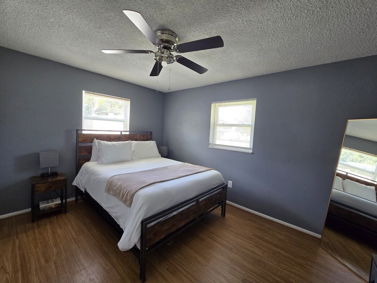 1430 Parkview Lane #1 - Photo 7 of 21