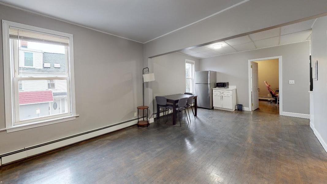 218 Western Ave #A - Photo 4 of 7