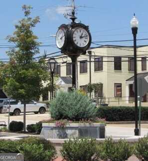 119 Ridley Avenue #1 - Photo 4 of 23